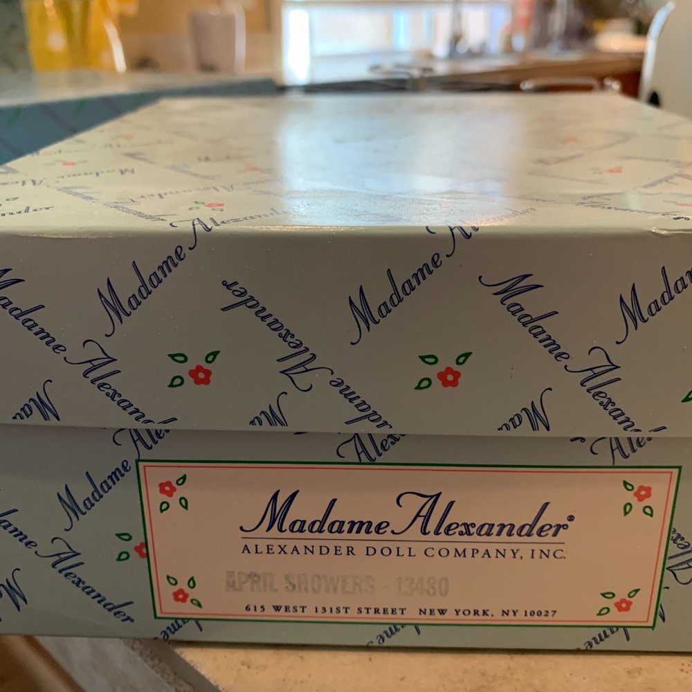 Madame Alexander "April Showers" 13480 Doll in Box - Picture 2 of 2